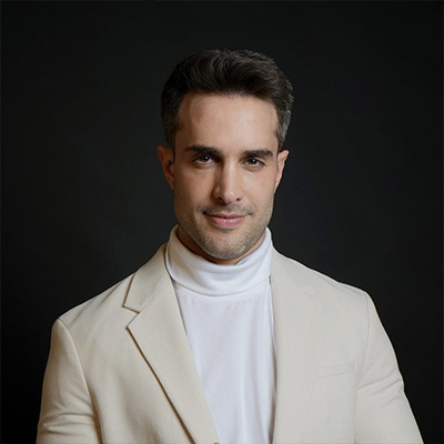 Dr. Álvaro Rao